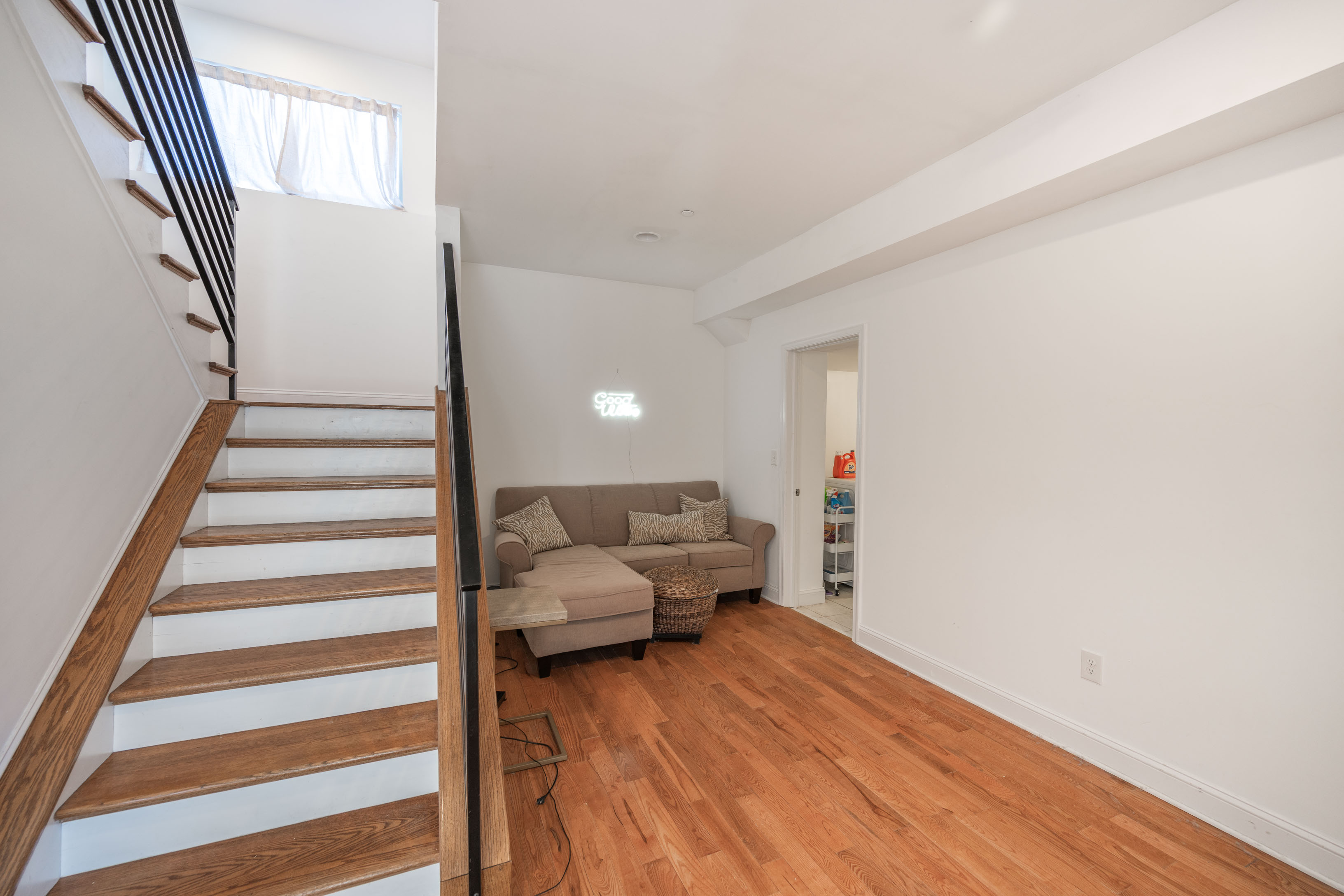4066 Manayunk Ave_-10