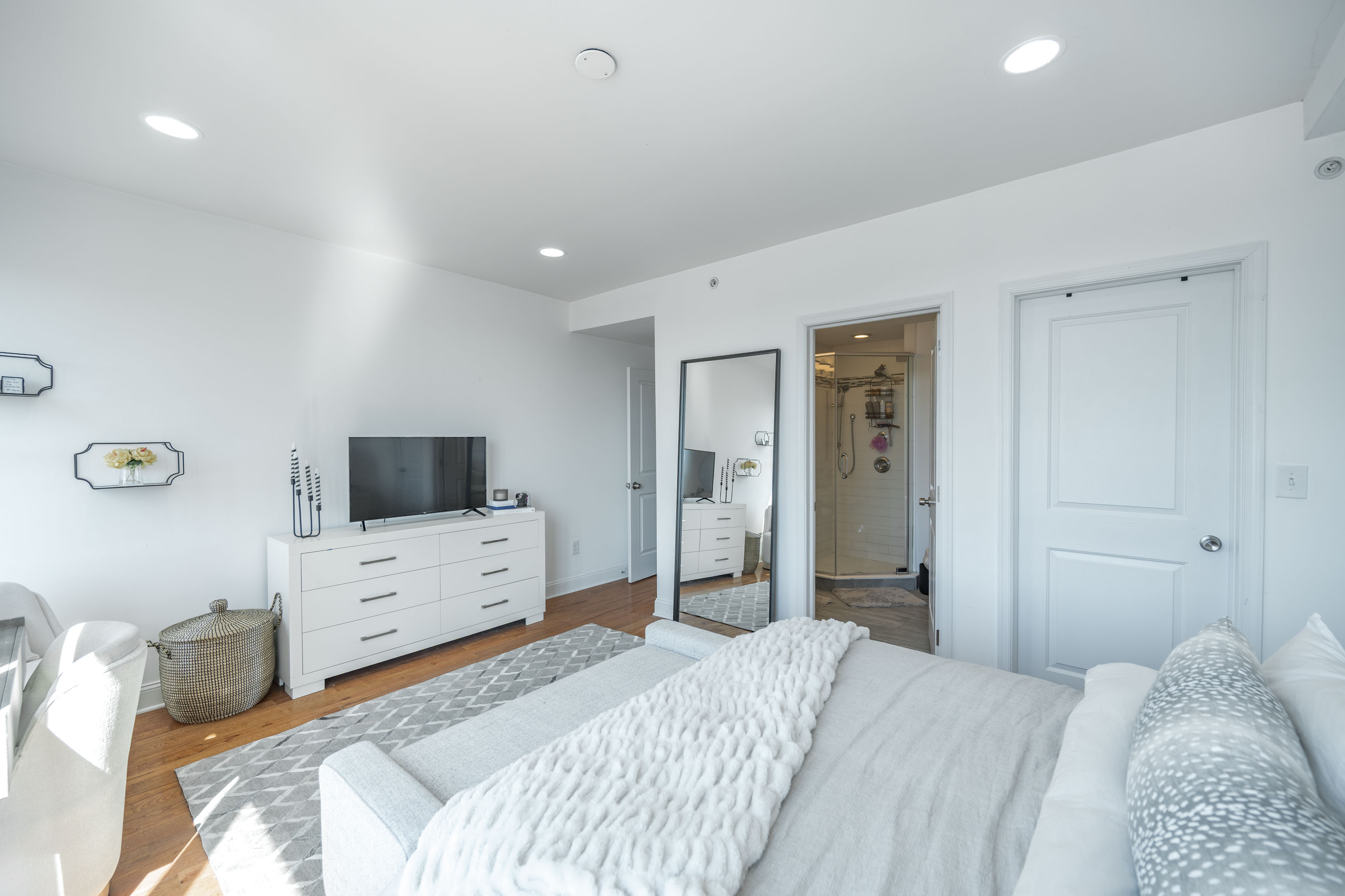 4066 Manayunk Ave_-32