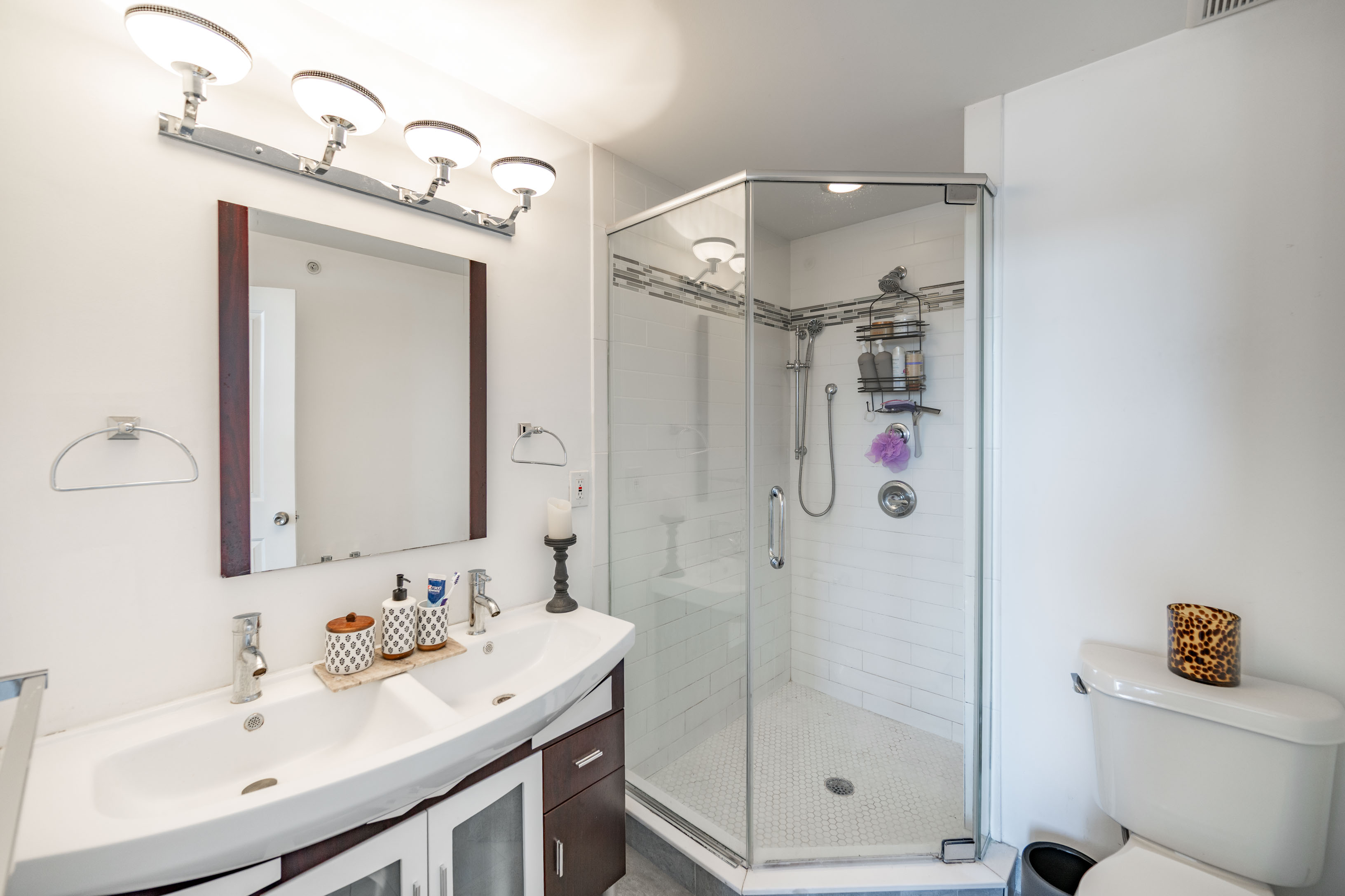 4066 Manayunk Ave_-33