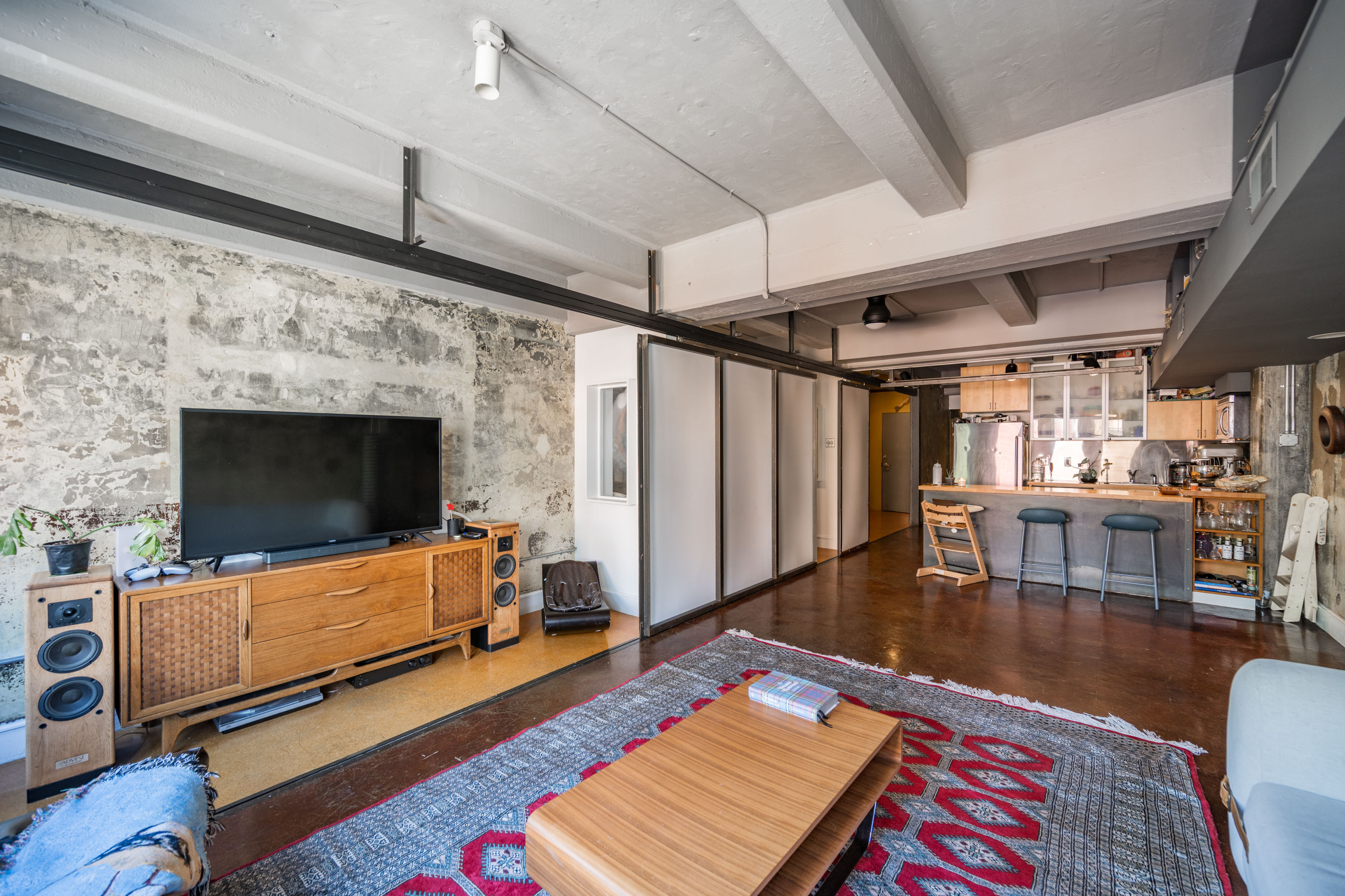 144 W Laurel St_Unit 201_-4