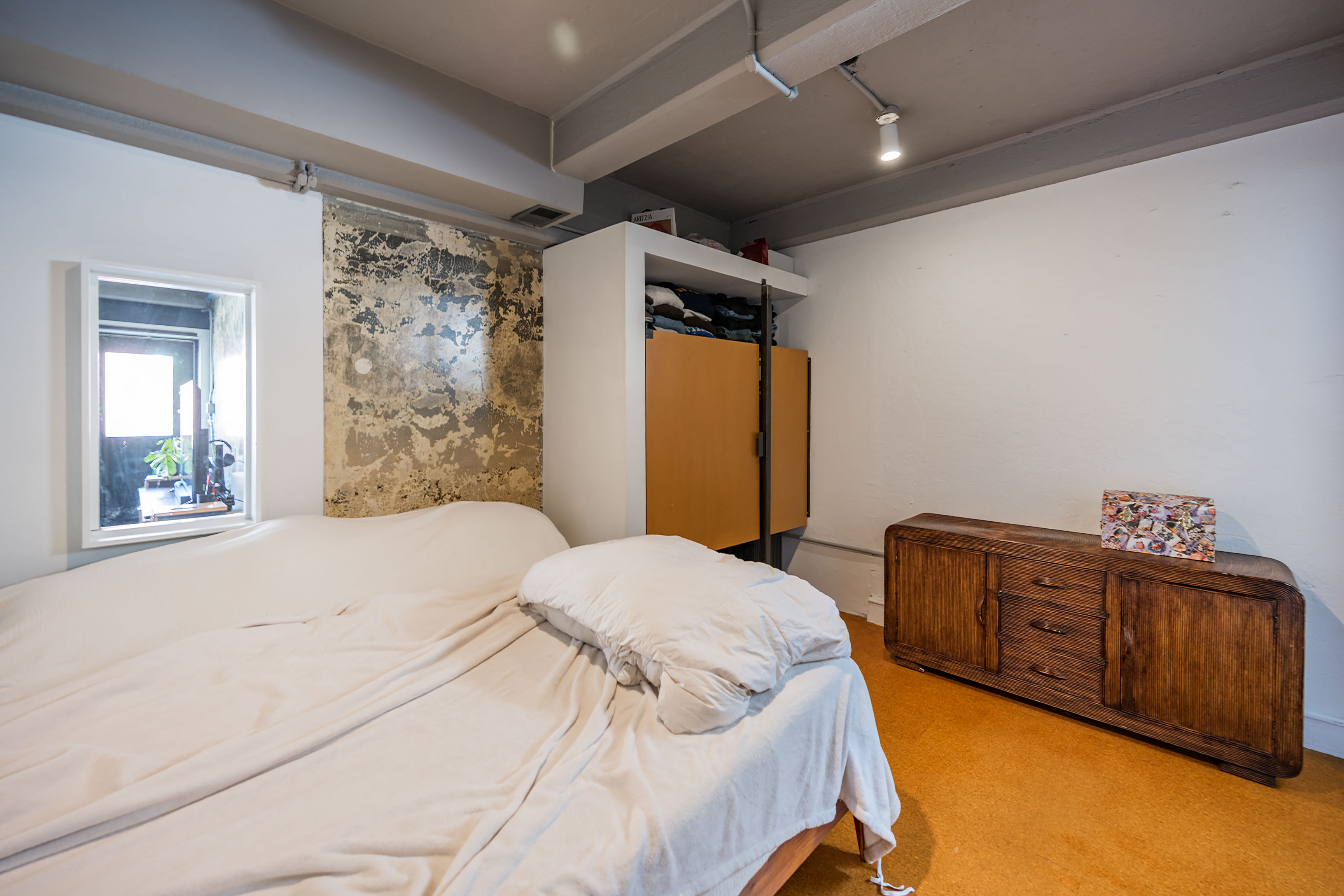 144 W Laurel St_Unit 201_-9