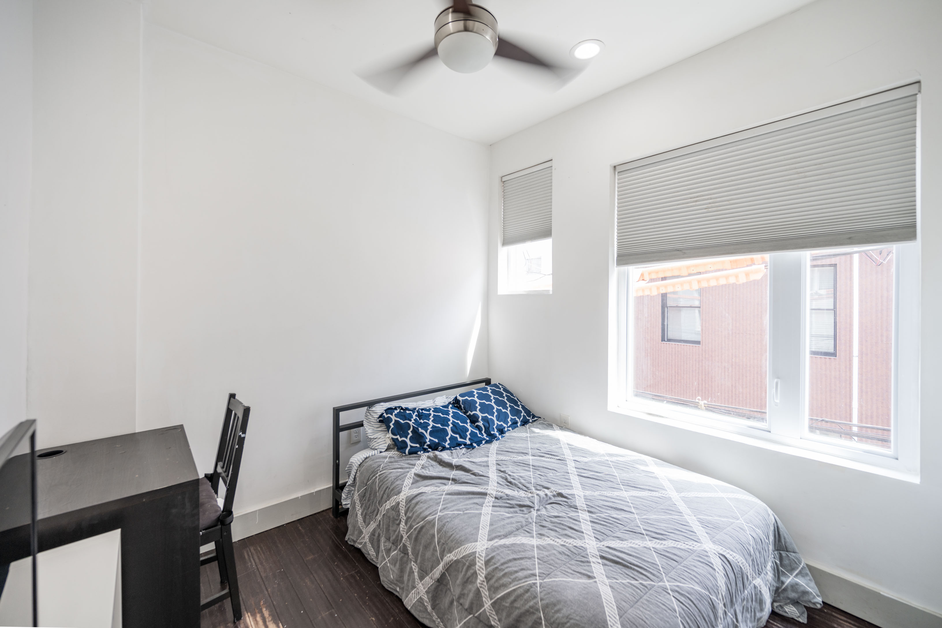 1770 Waterloo St_-15