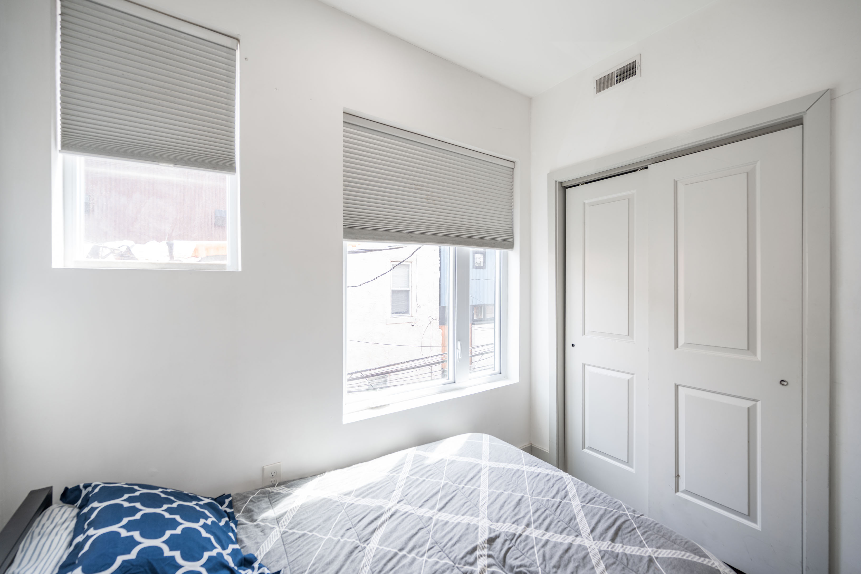 1770 Waterloo St_-16