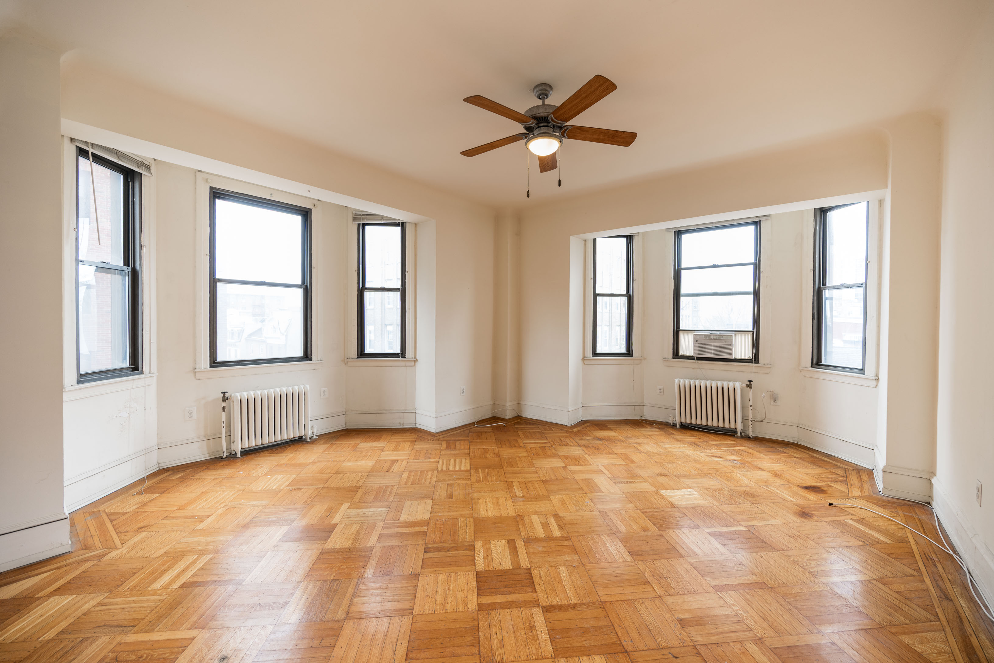 250 S 13th St_Unit 4D_-1