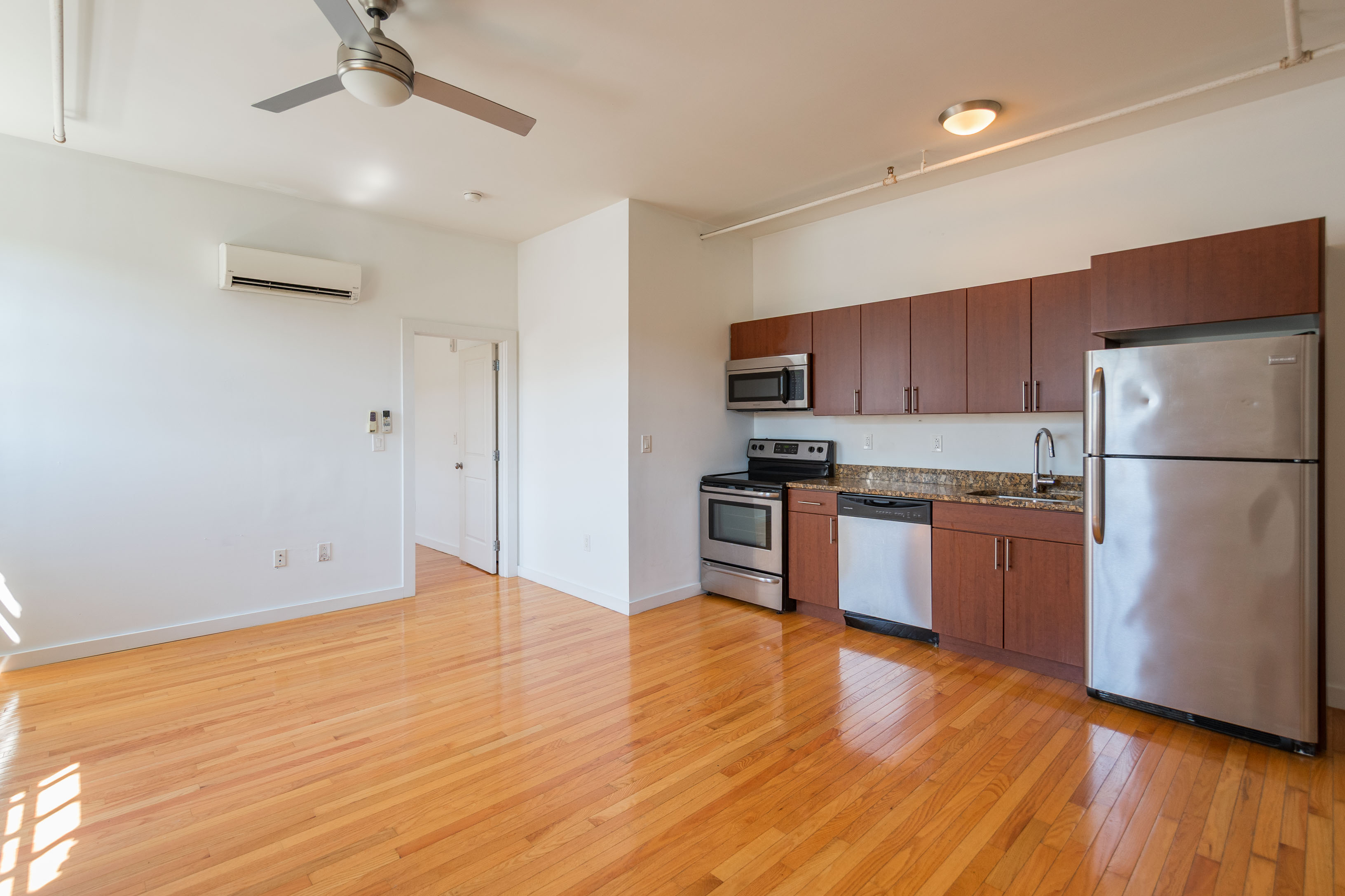 4 Leverington Ave_Unit 303_-01