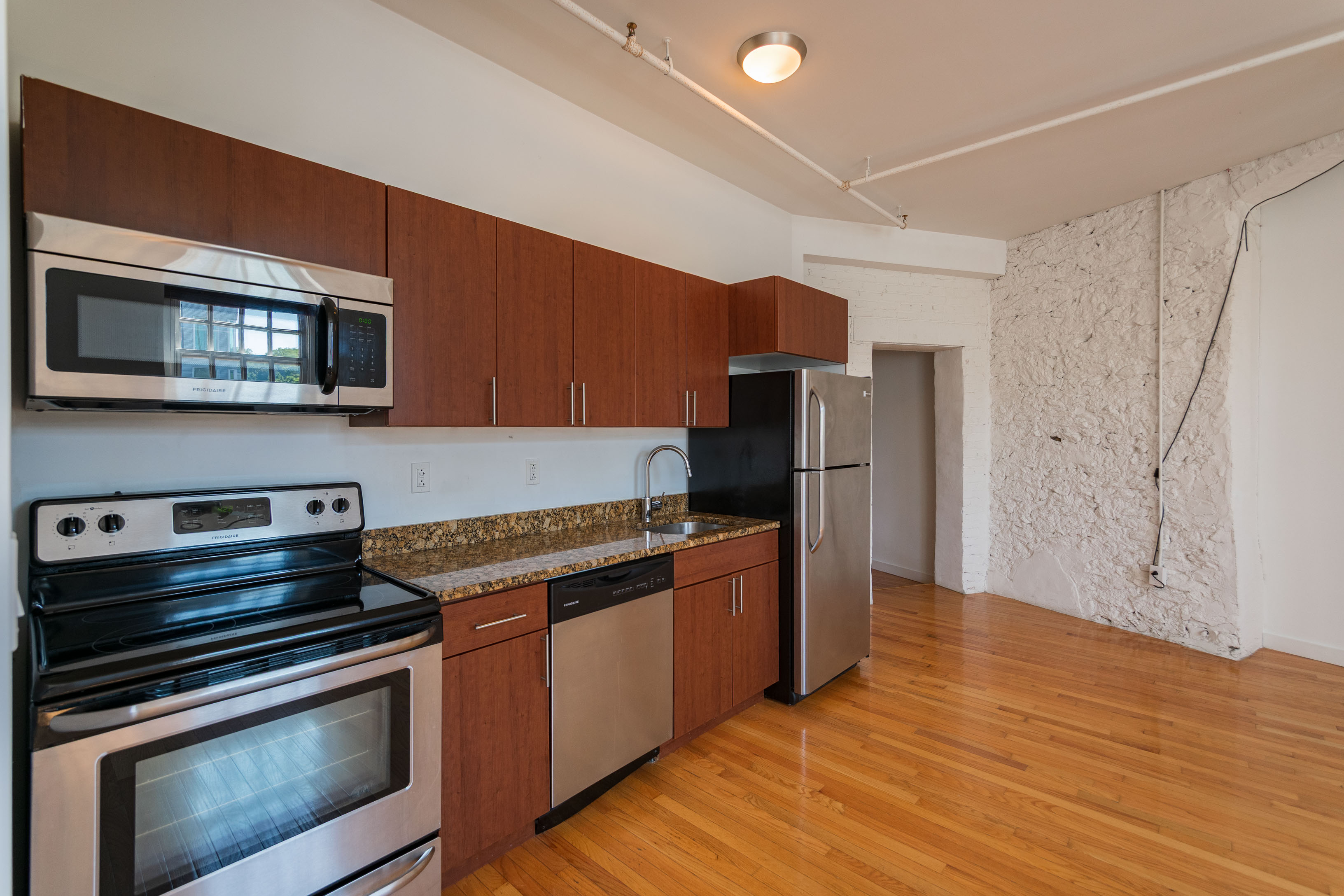 4 Leverington Ave_Unit 303_-05