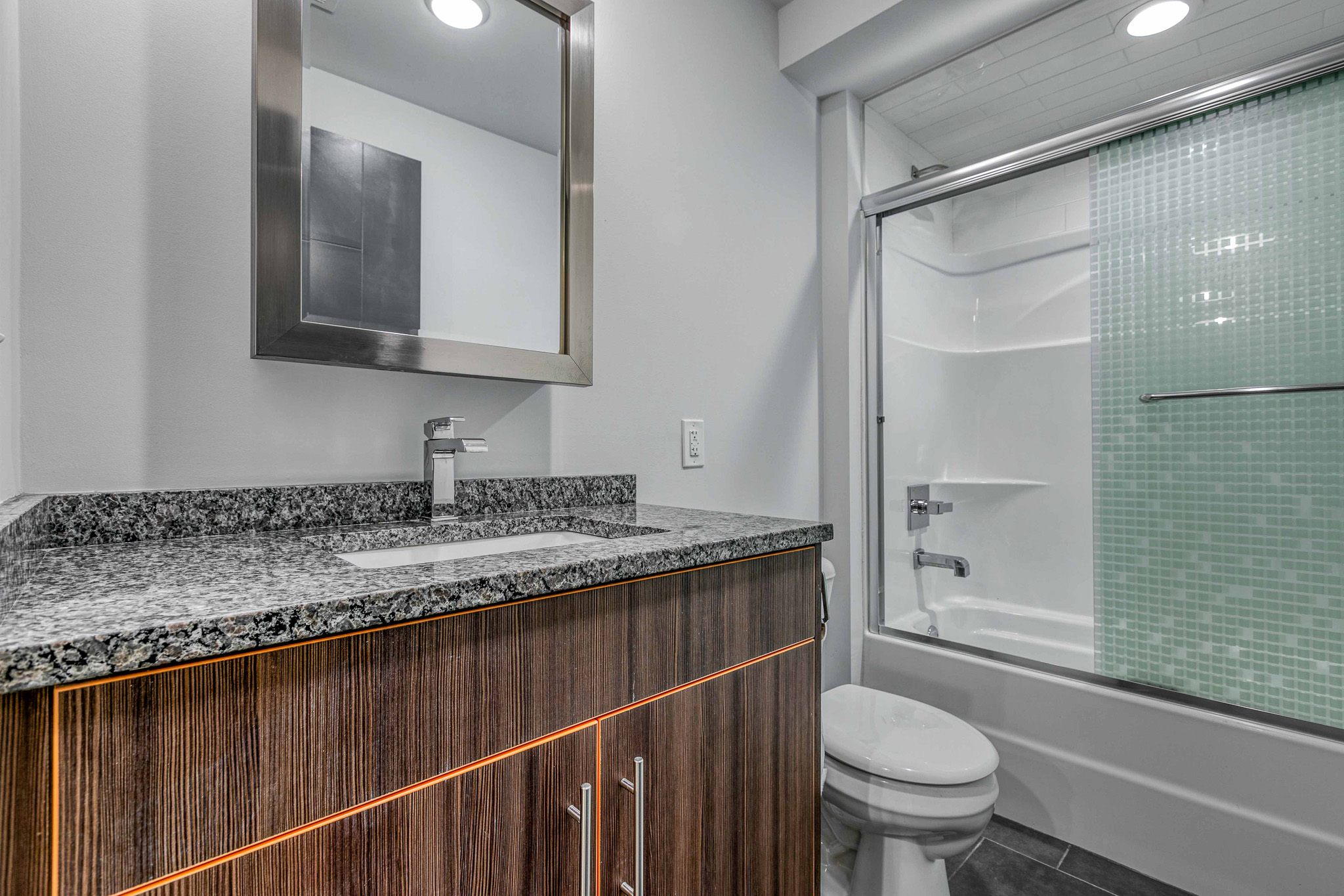 Brown Street Lofts Unit 108 Final-14