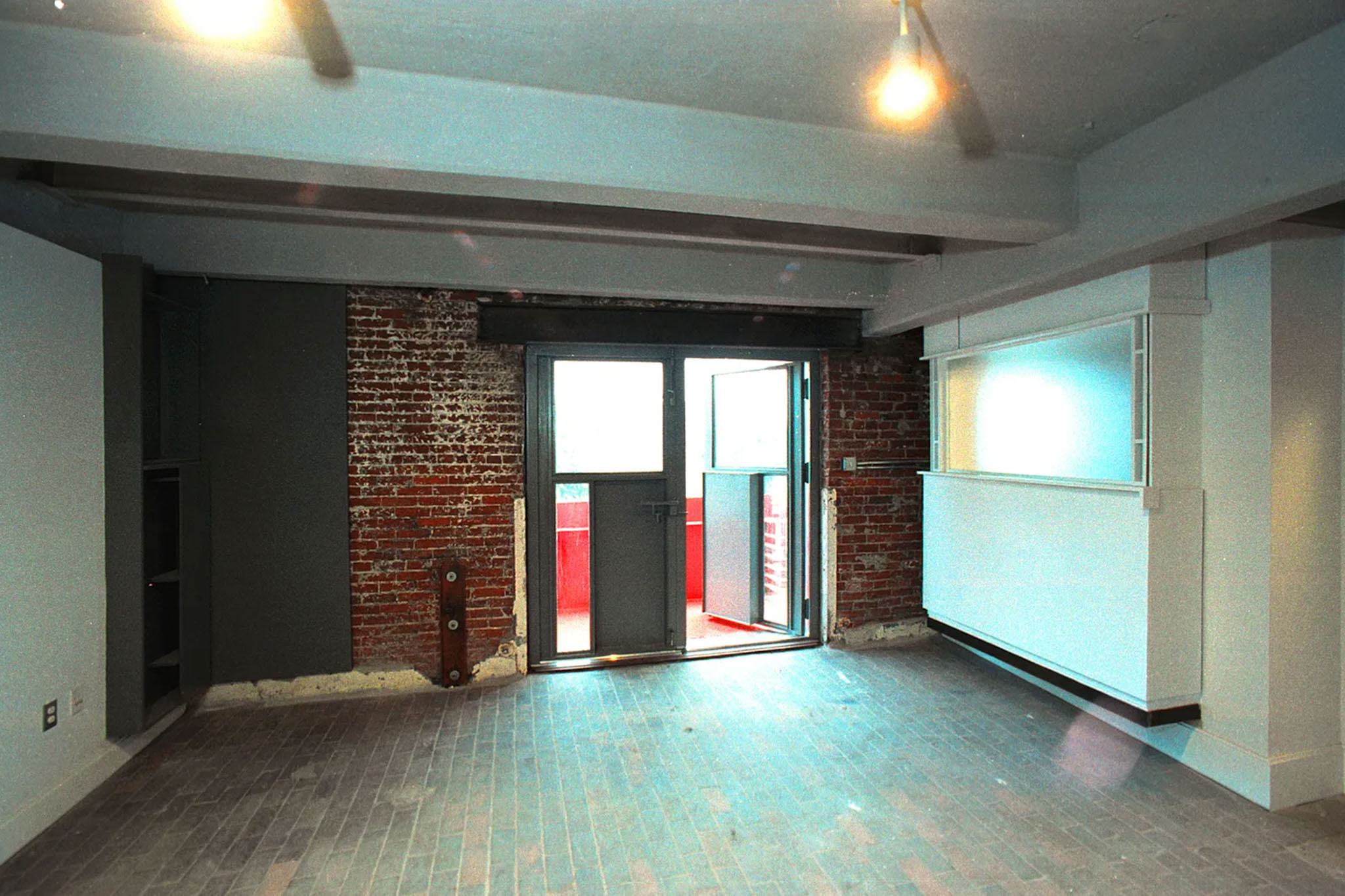 144 W Laurel St_Unit 202_-4