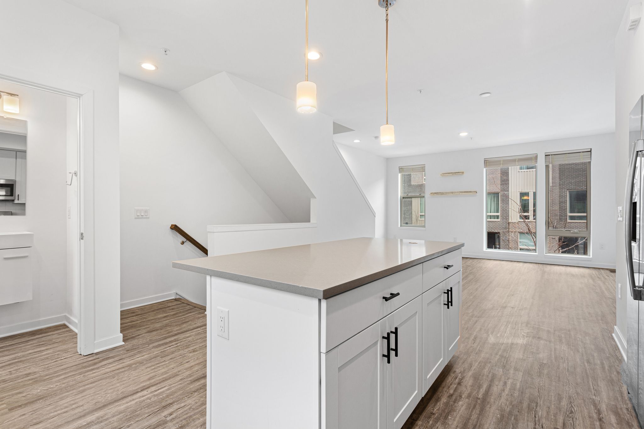 33_3121 Beachview Ln-Full-29