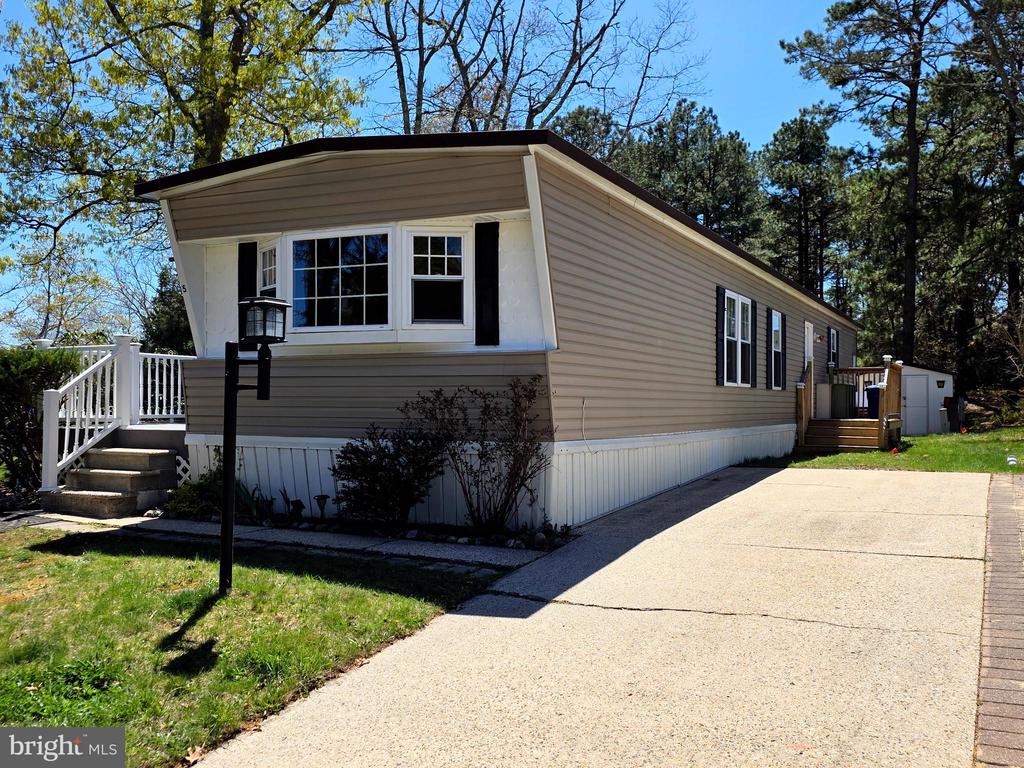 5 Ruth Rd - OCF Realty