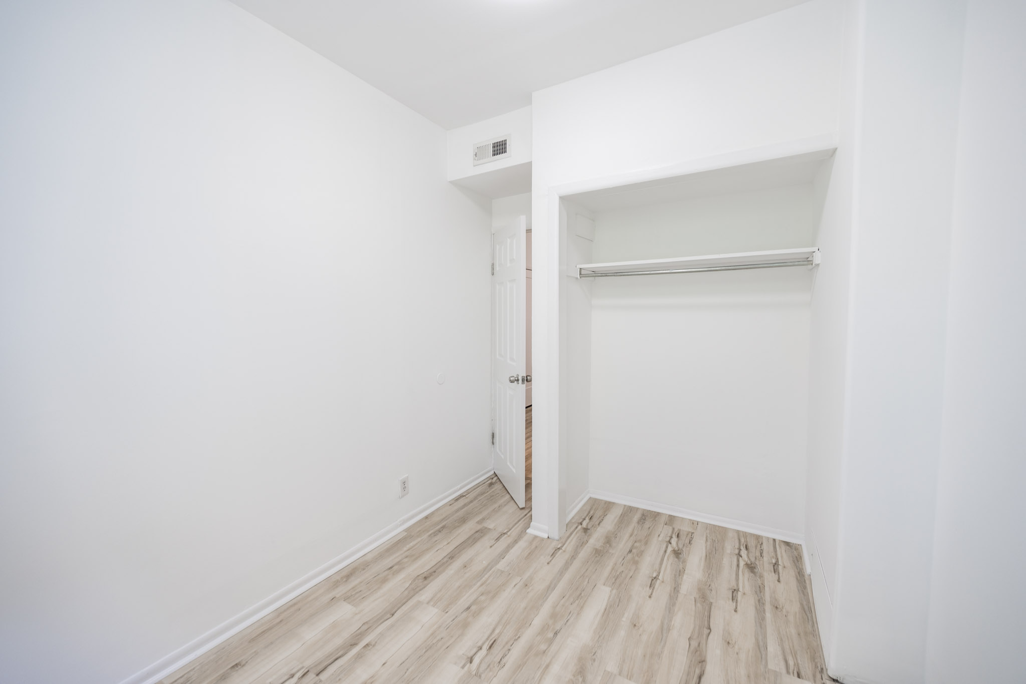 625 S 10th St_Unit 2F_-11