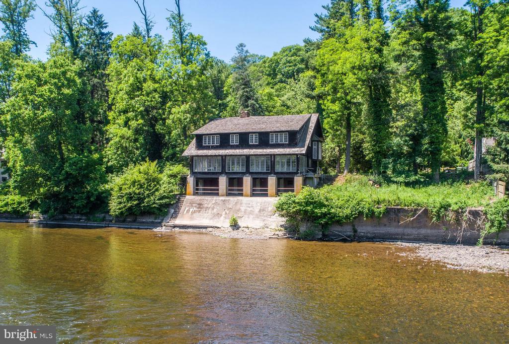 Property Photo For 7 BRIDGE 5