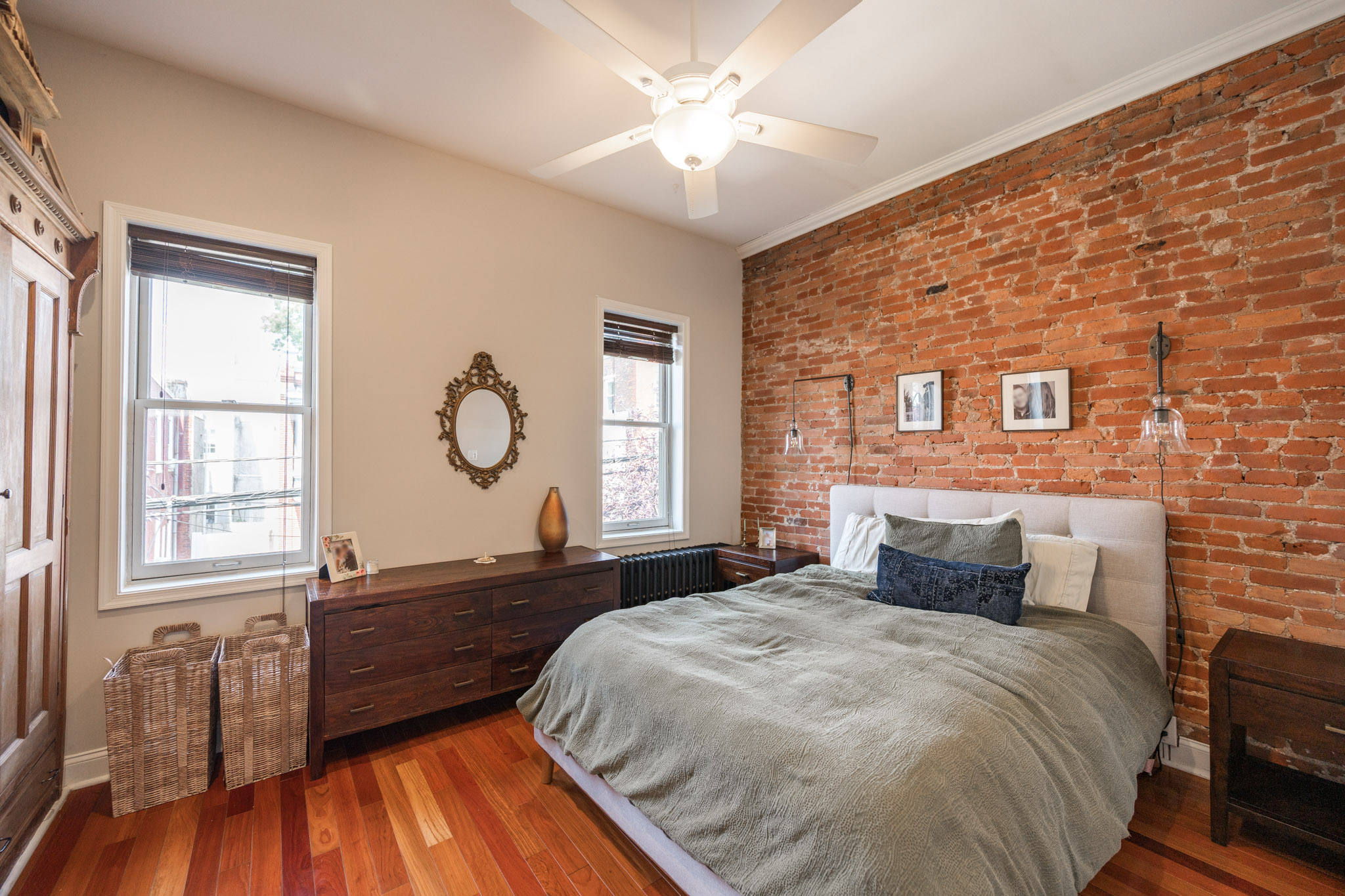 1011 S 24th St_-28