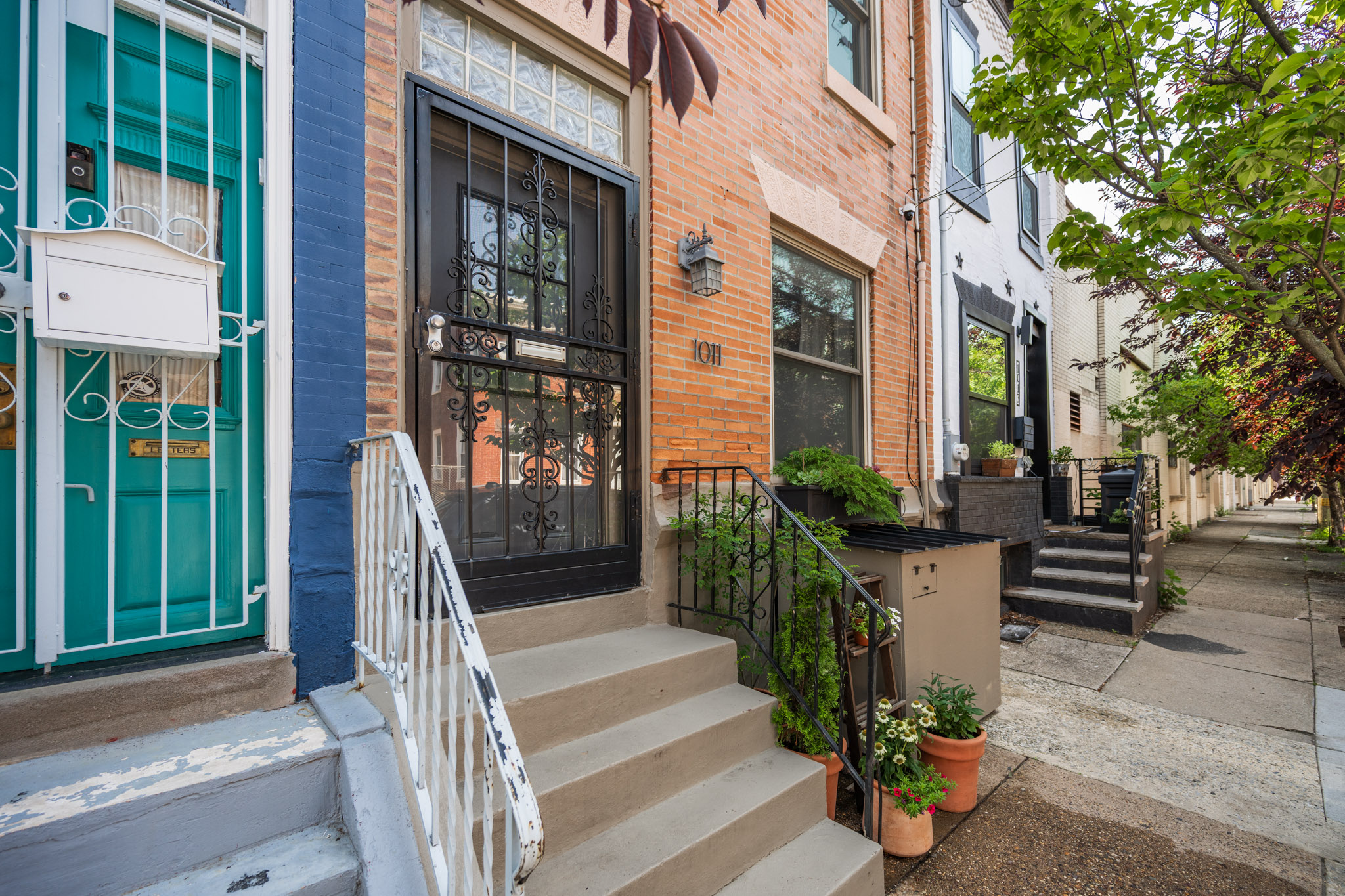 1011 S 24th St_-34