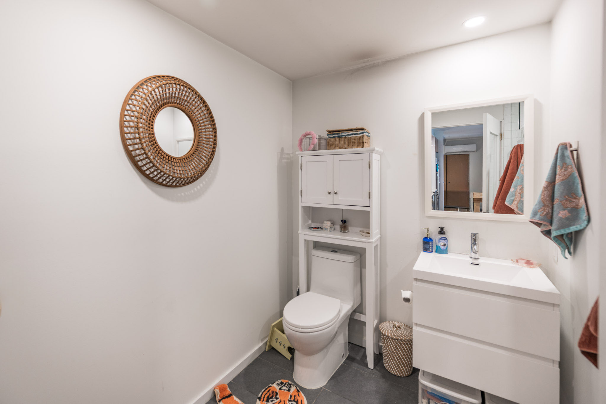 152-58 W Laurel St_Unit 102_-000007