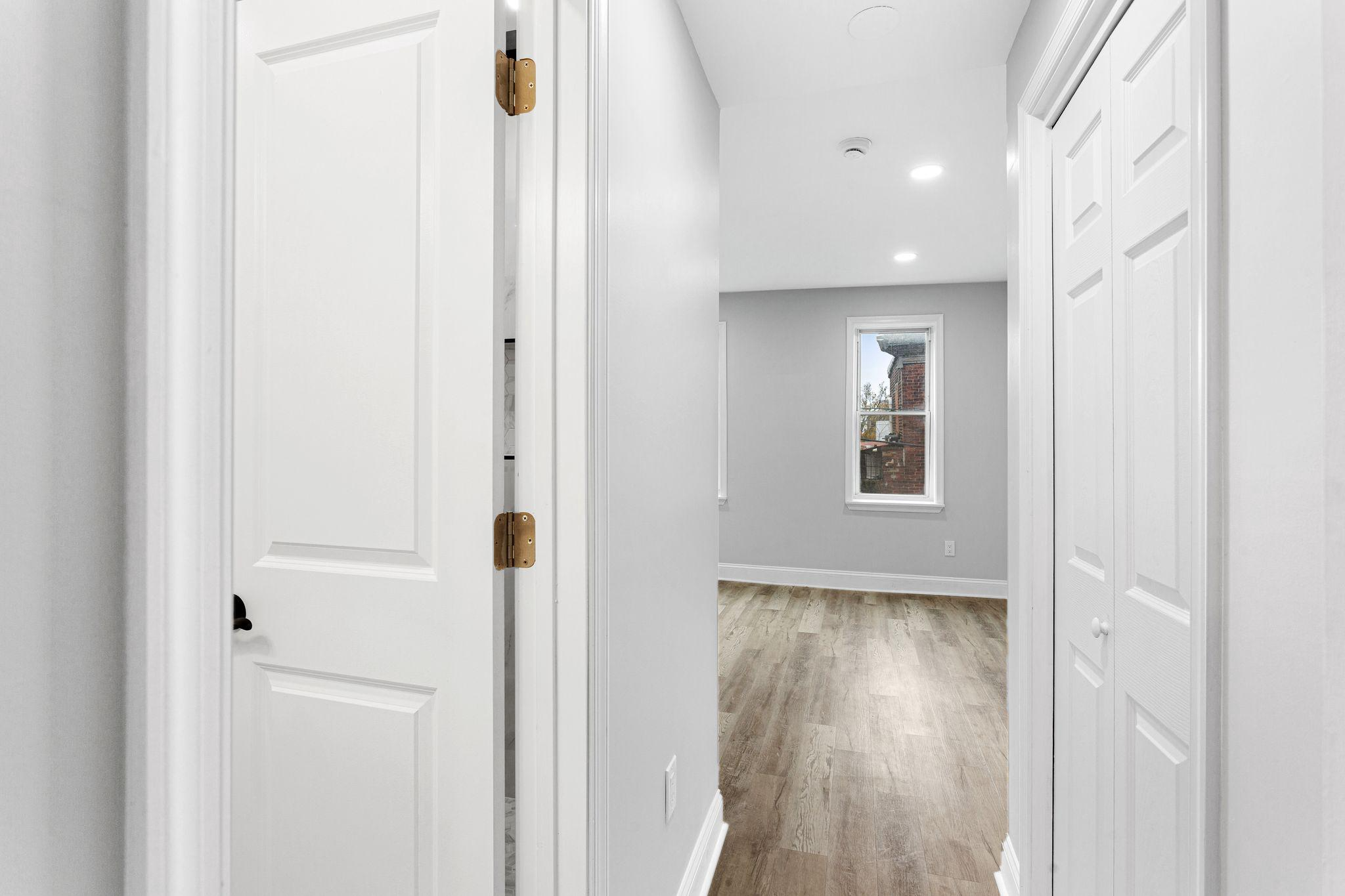 1847 Gerritt St_18