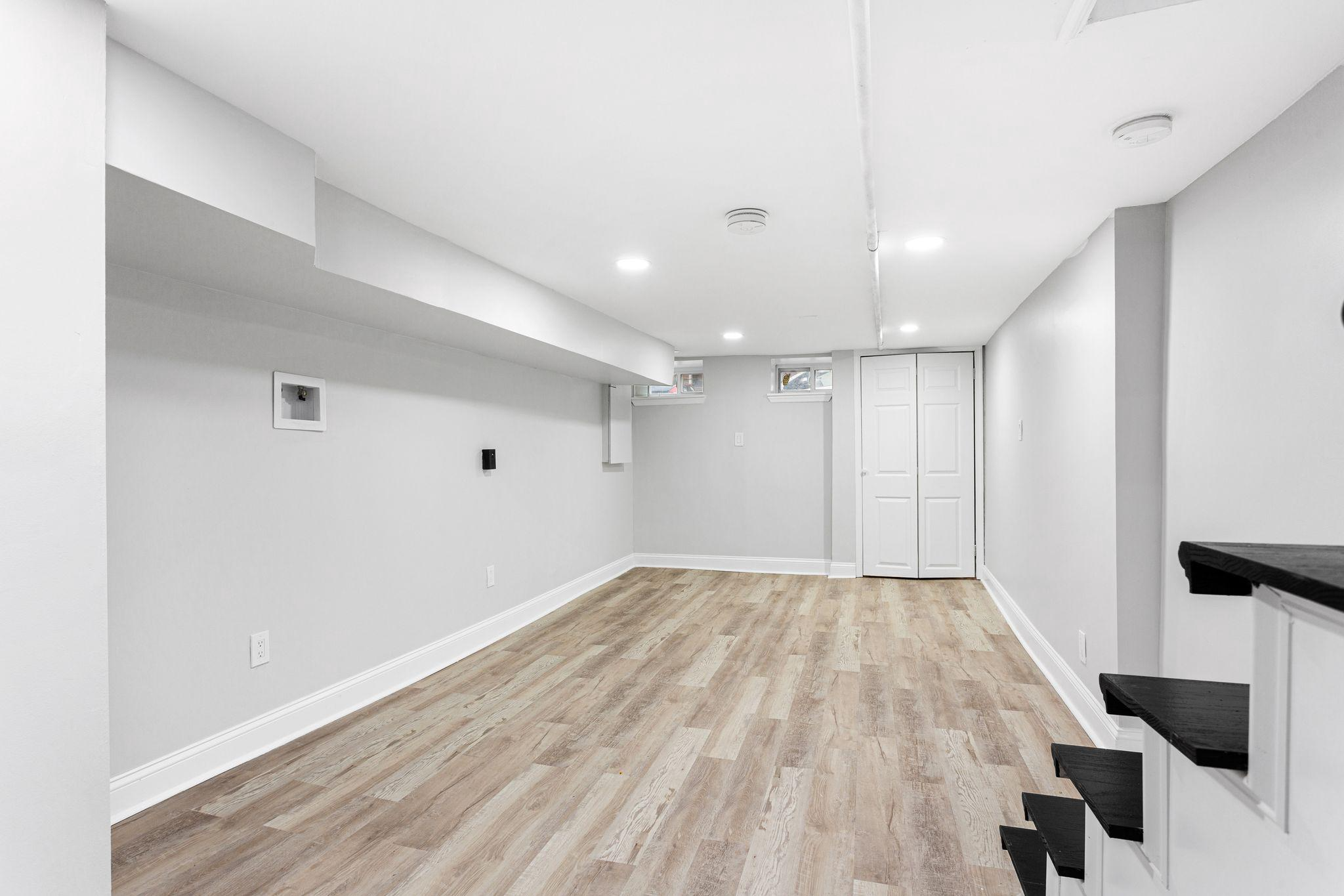 1847 Gerritt St_24