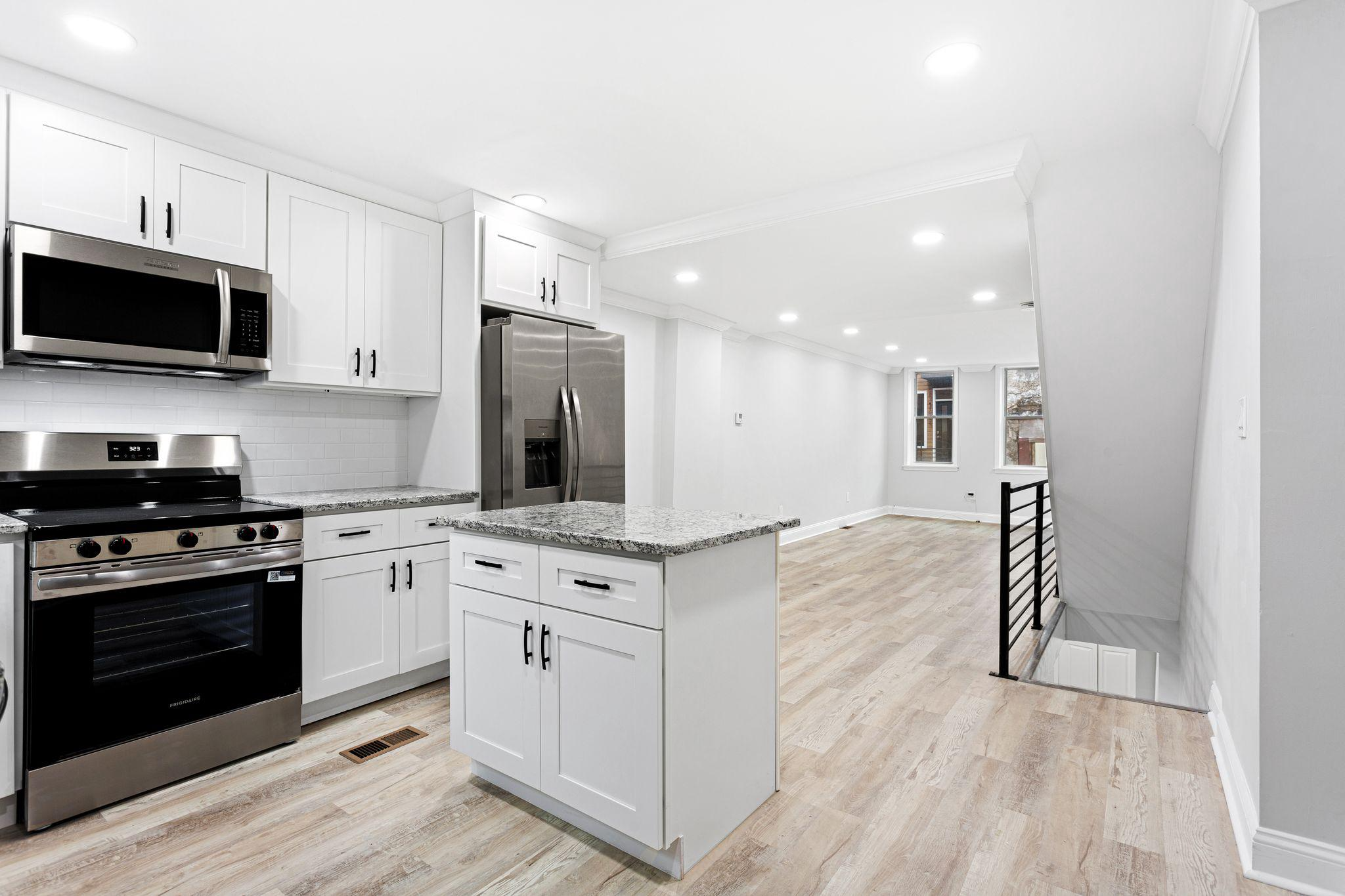 1847 Gerritt St_5