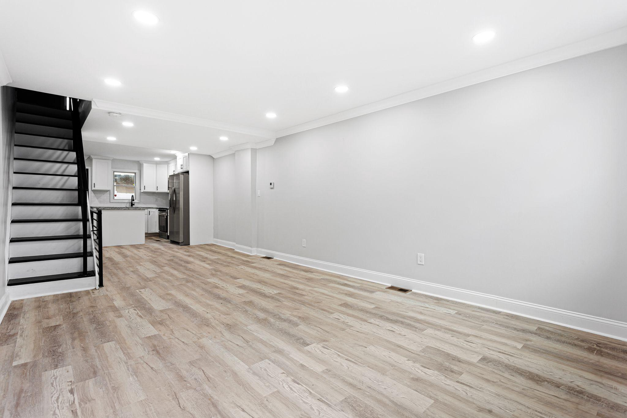 1847 Gerritt St_6