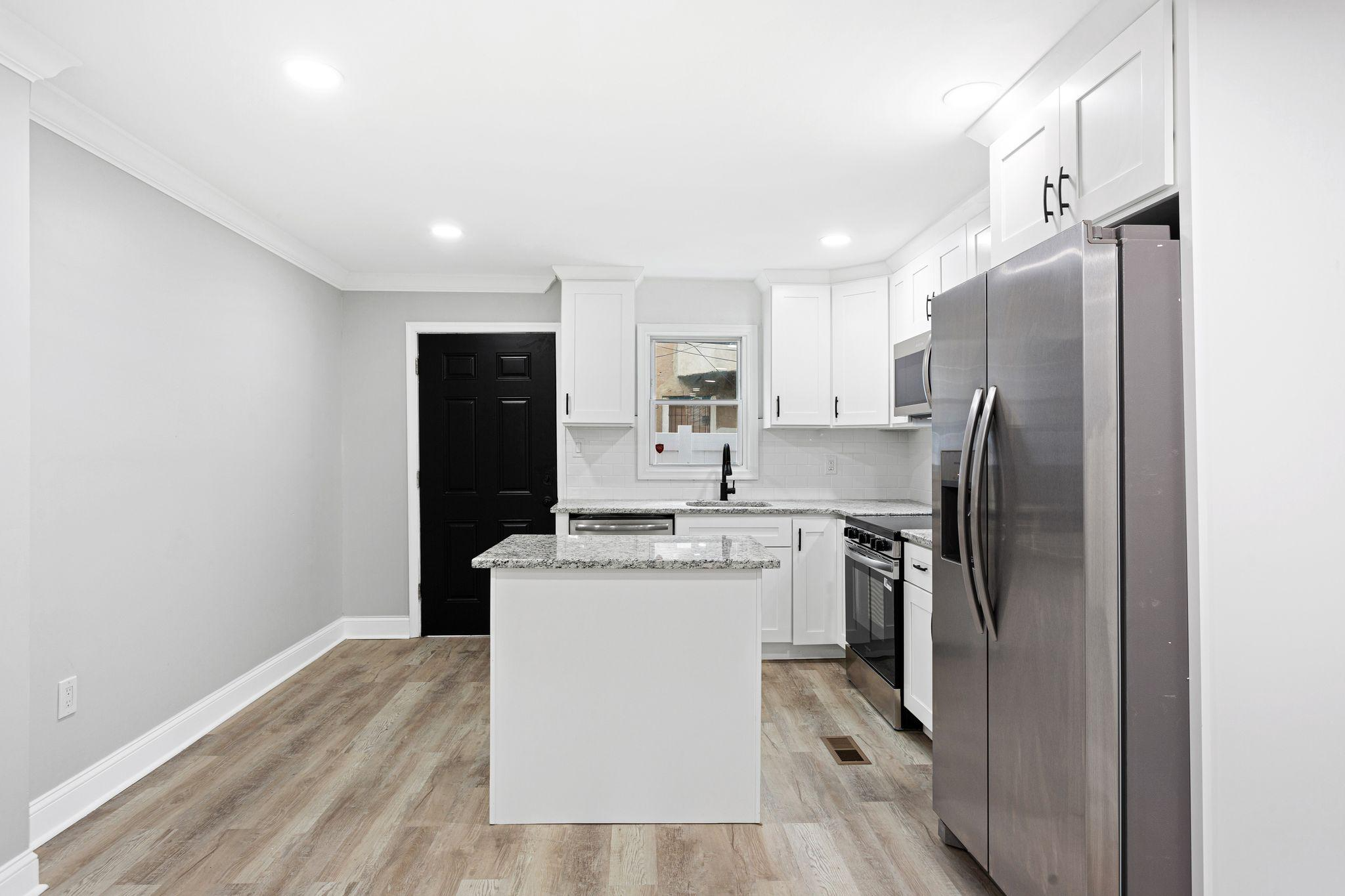 1847 Gerritt St_9