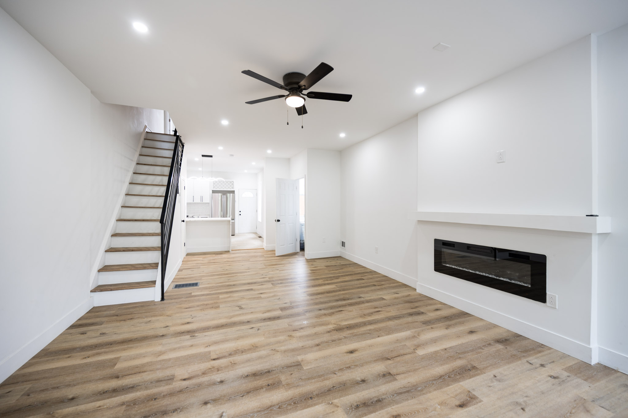 3712 Manayunk Ave_-01