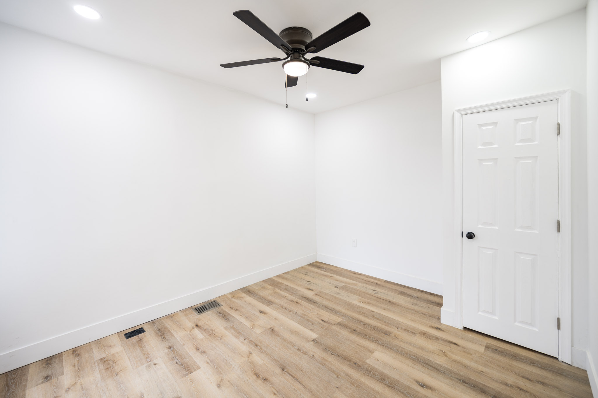 3712 Manayunk Ave_-26