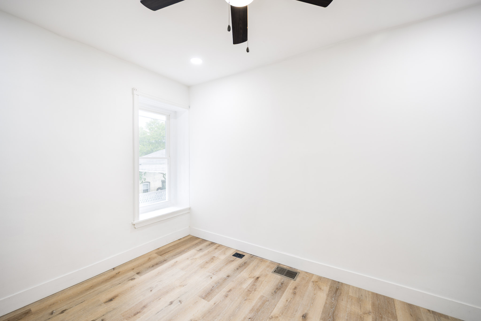 3712 Manayunk Ave_-27