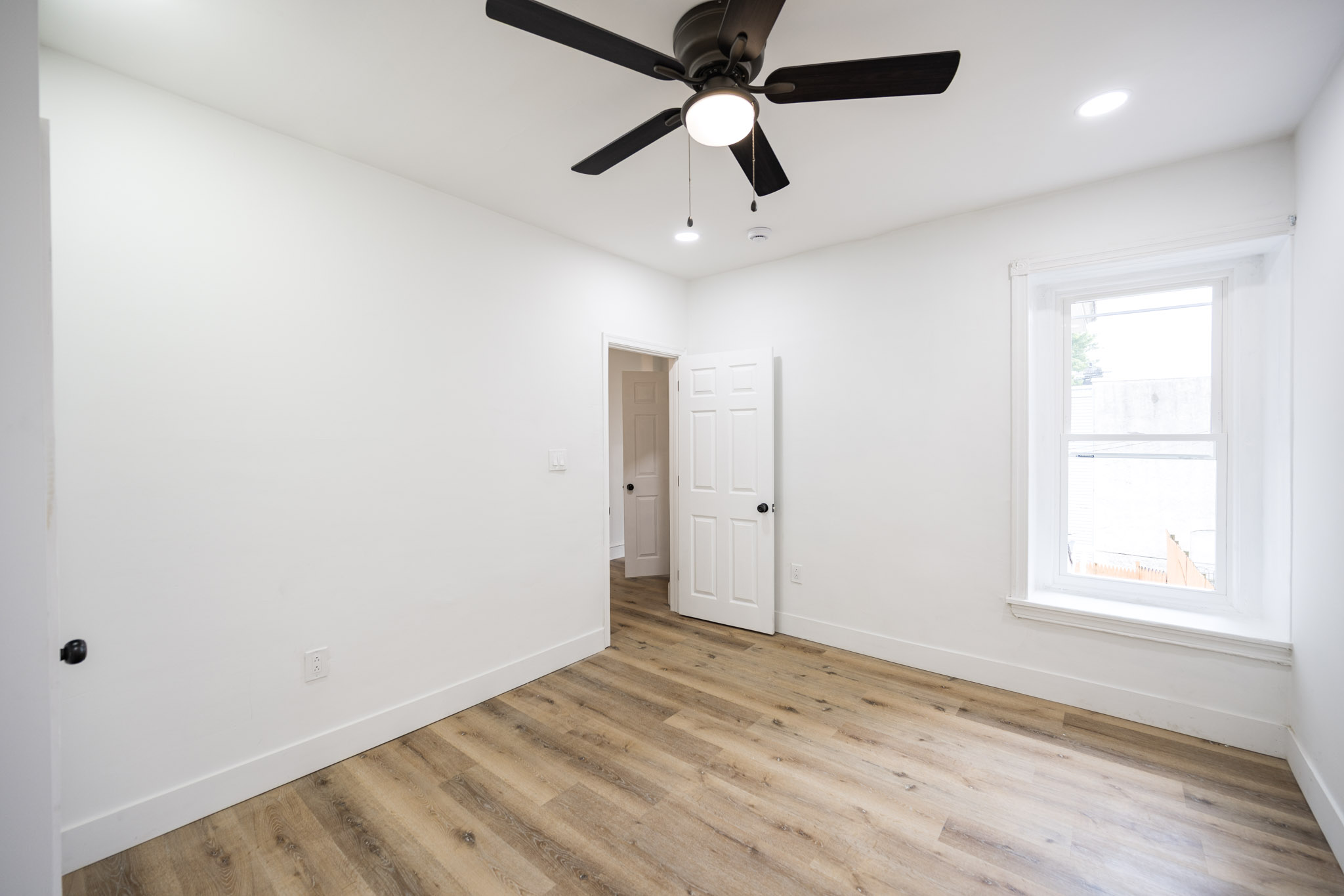 3712 Manayunk Ave_-28