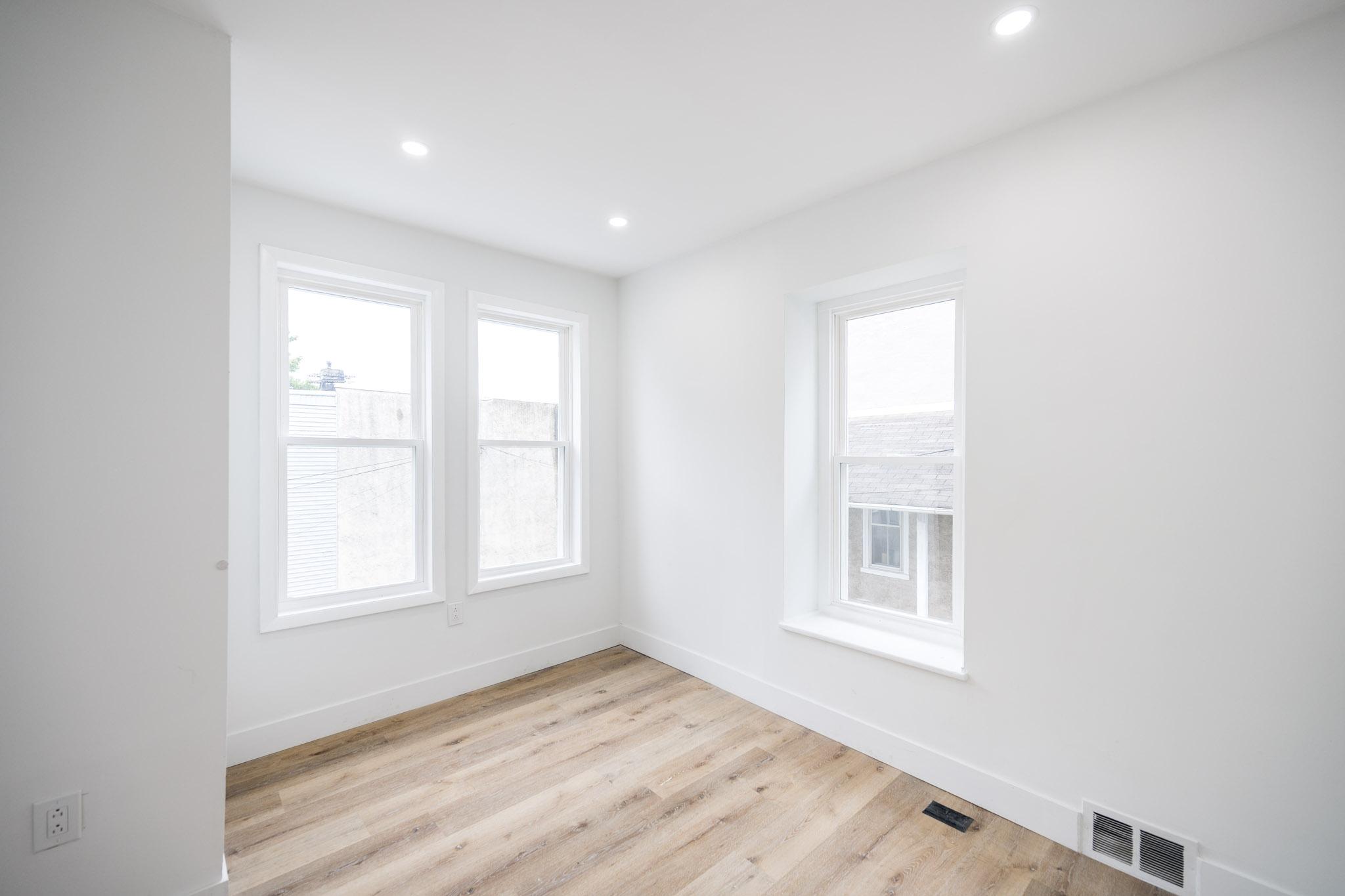 3712 Manayunk Ave_-30
