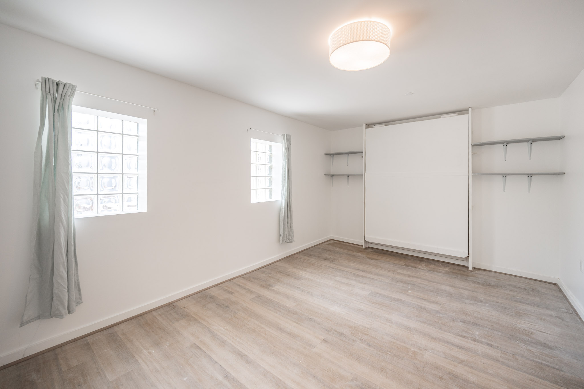 711 W Thompson St_Unit 2_-11