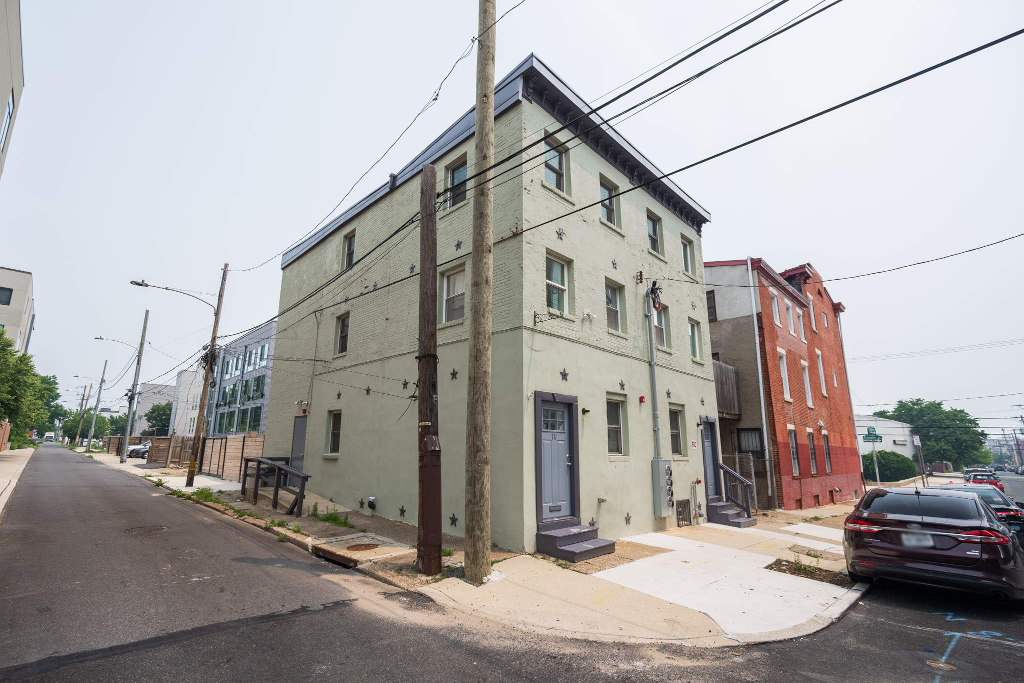 711 W Thompson St_Unit 2_-15