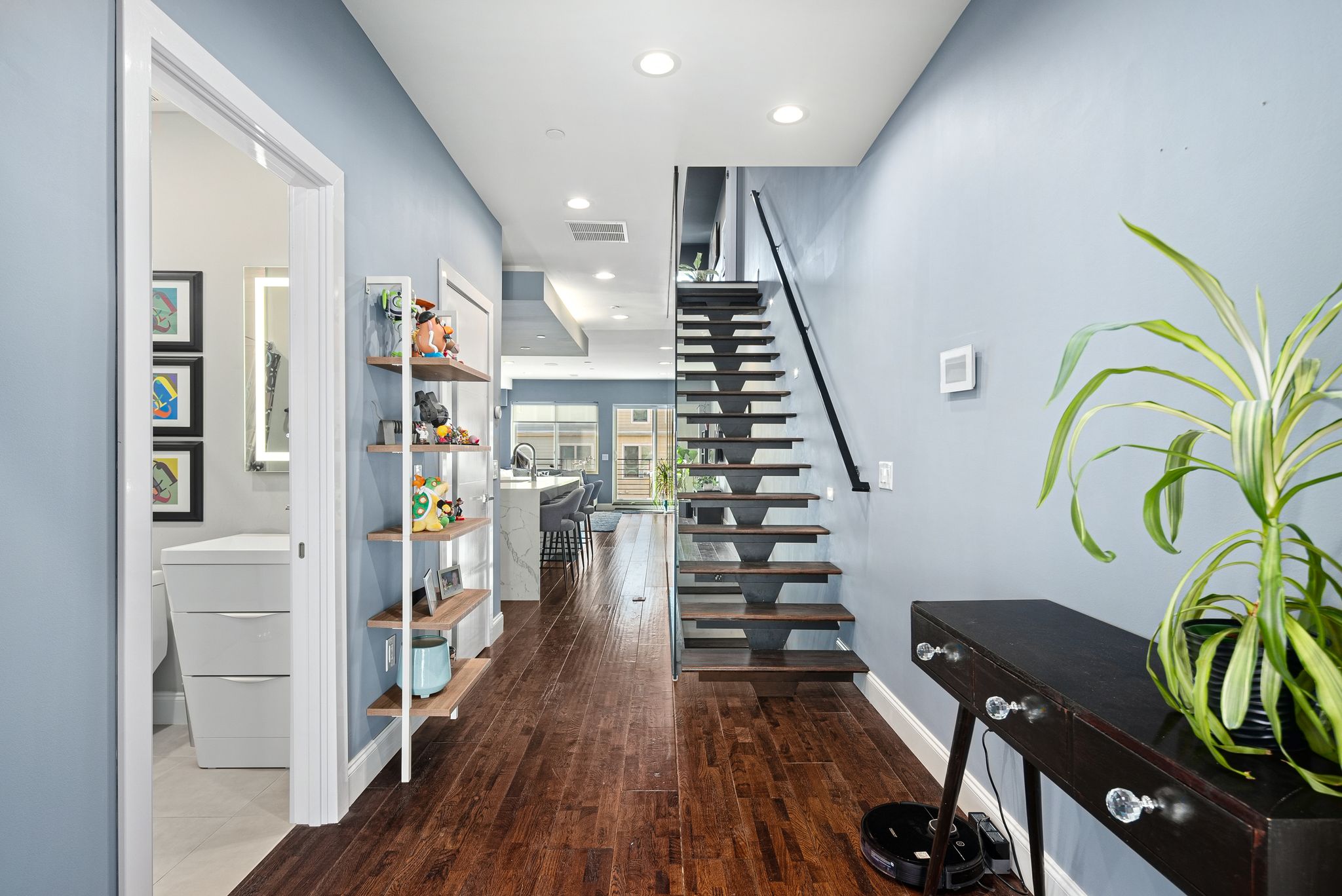 1516 Cambridge St-12