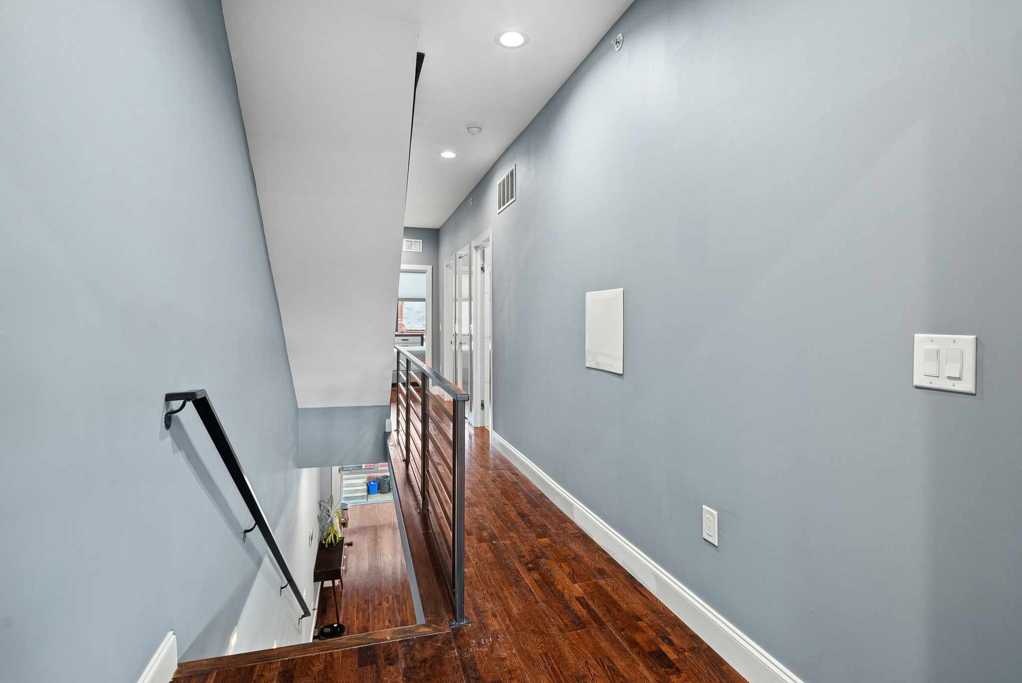 1516 Cambridge St-15