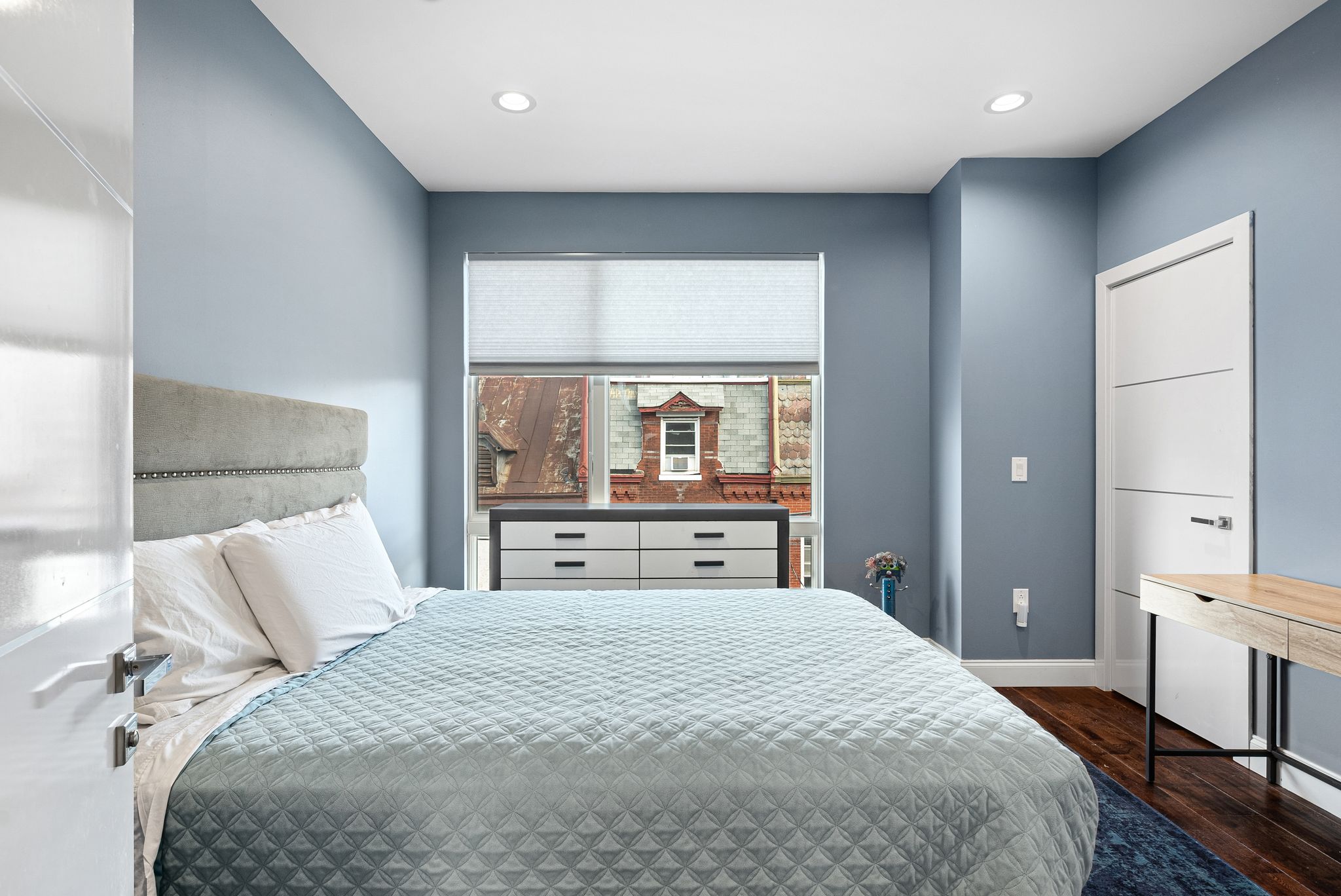 1516 Cambridge St-23