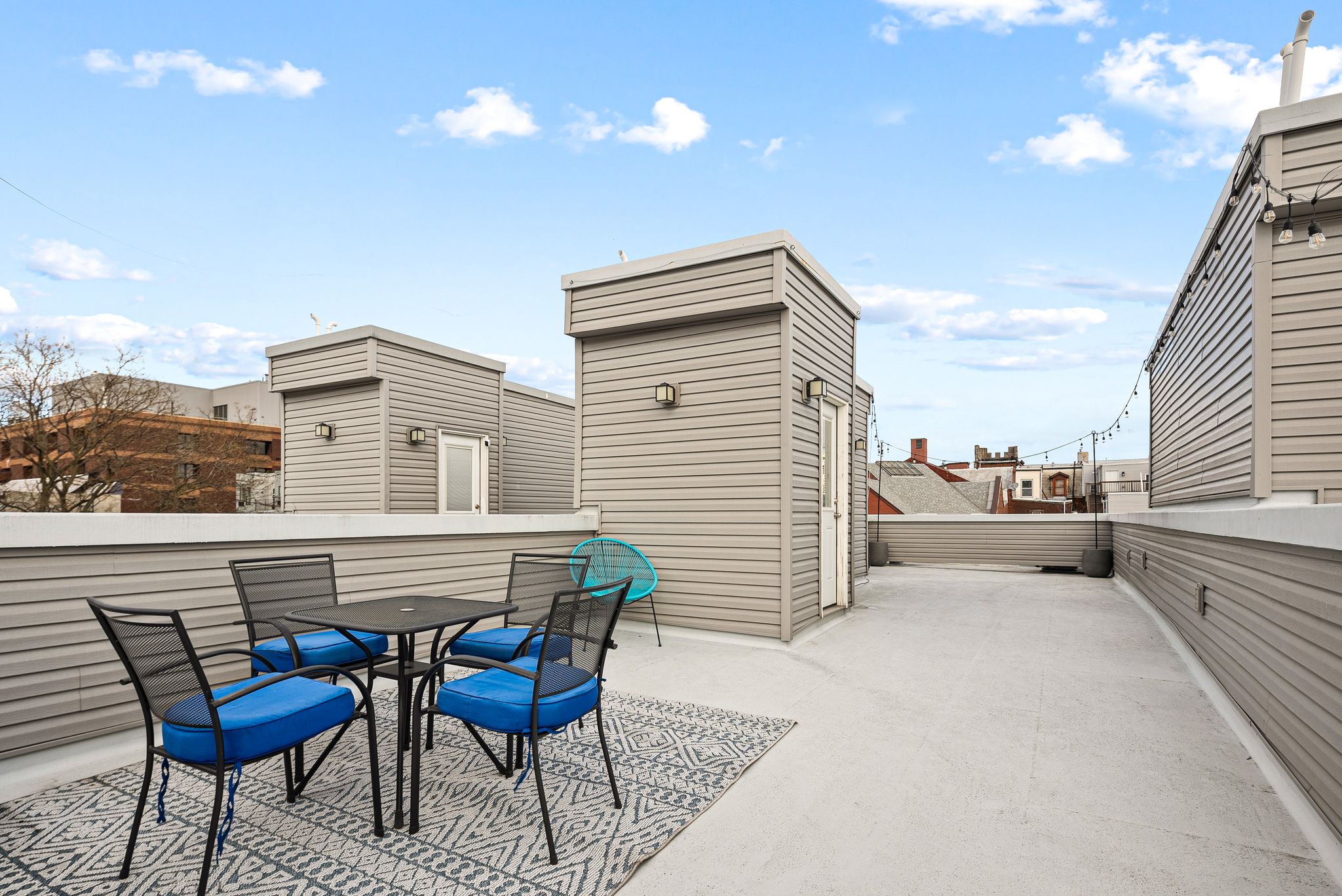 1516 Cambridge St-27