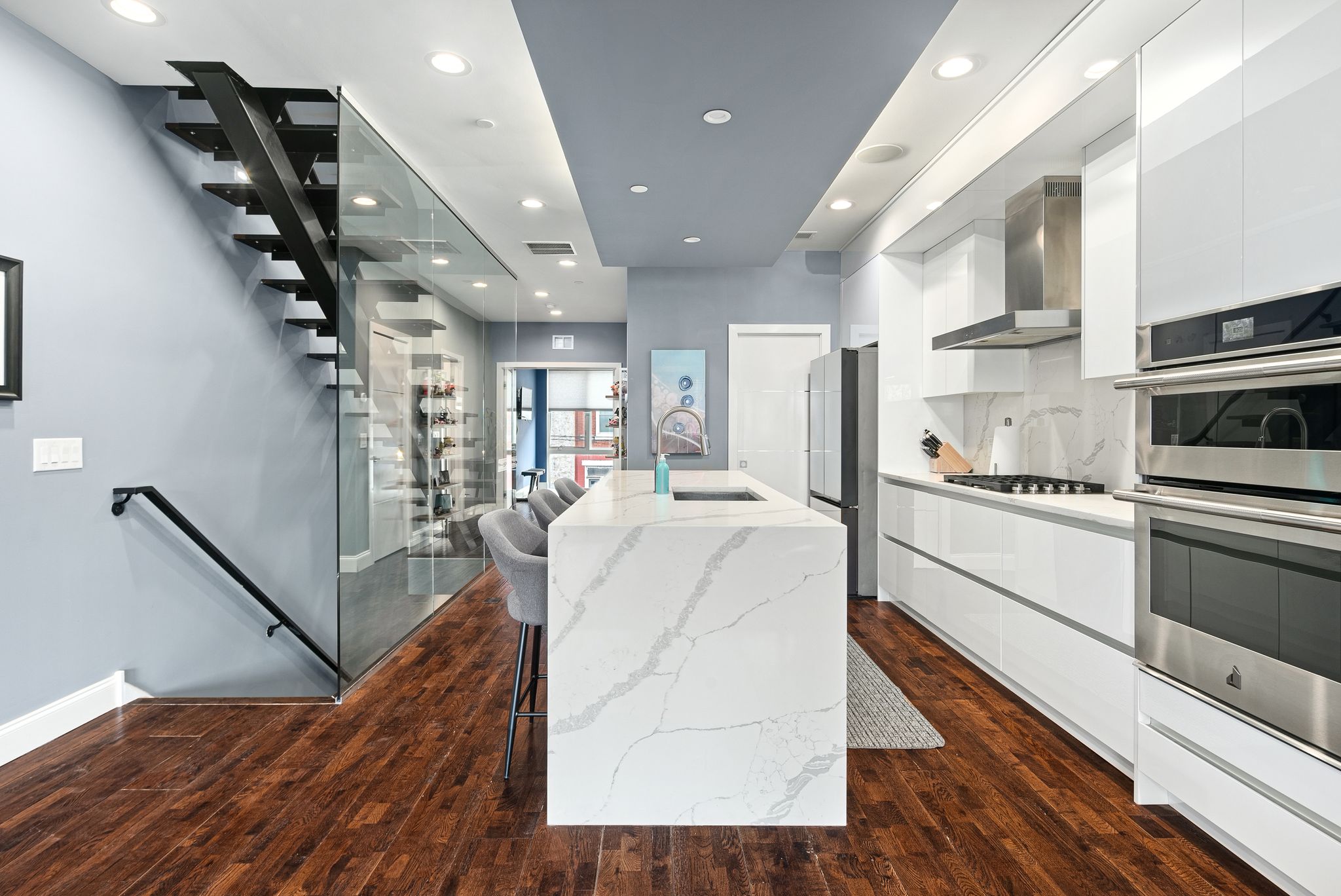 1516 Cambridge St-5