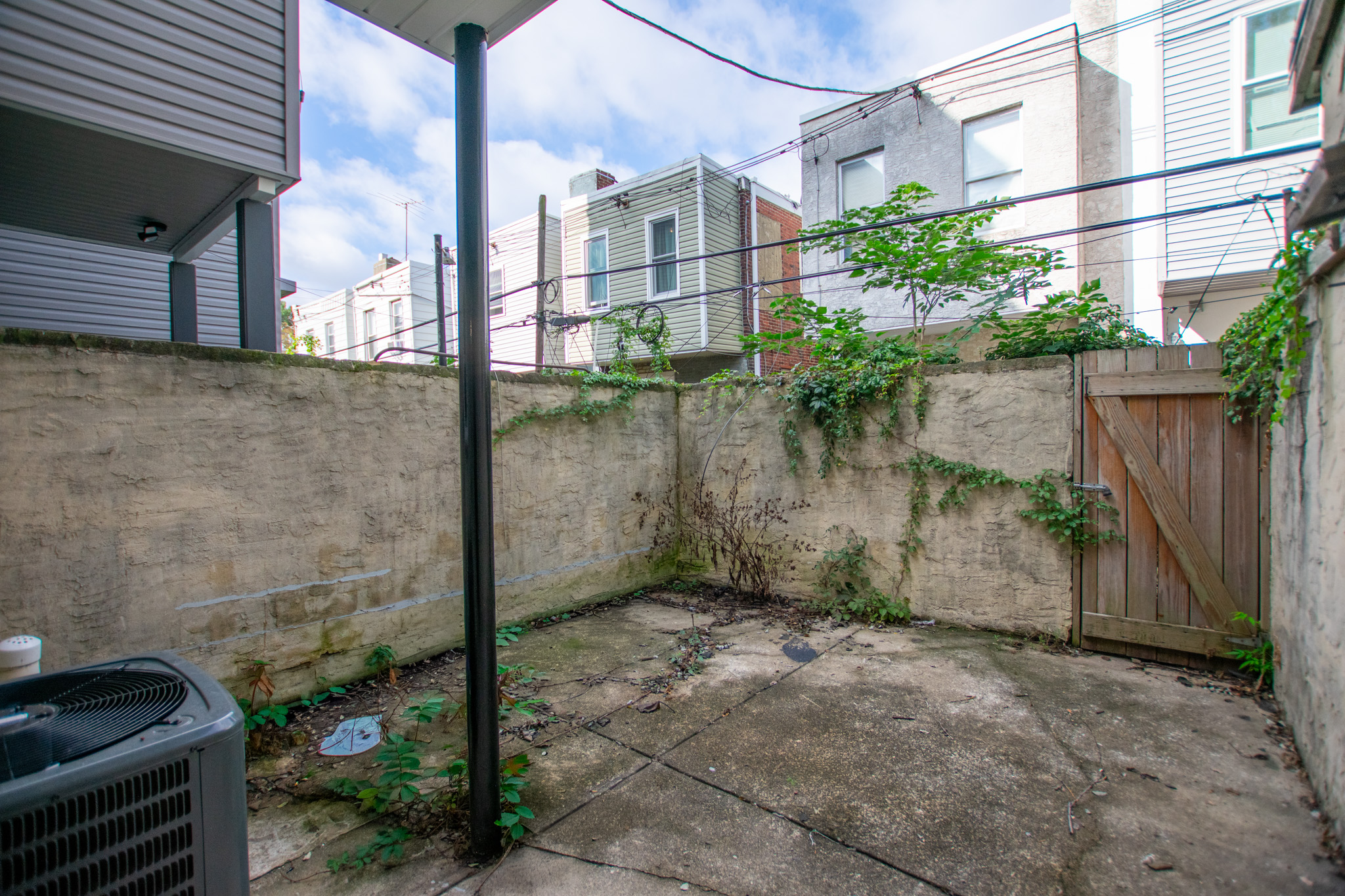1542_S_Bambrey_St_-19