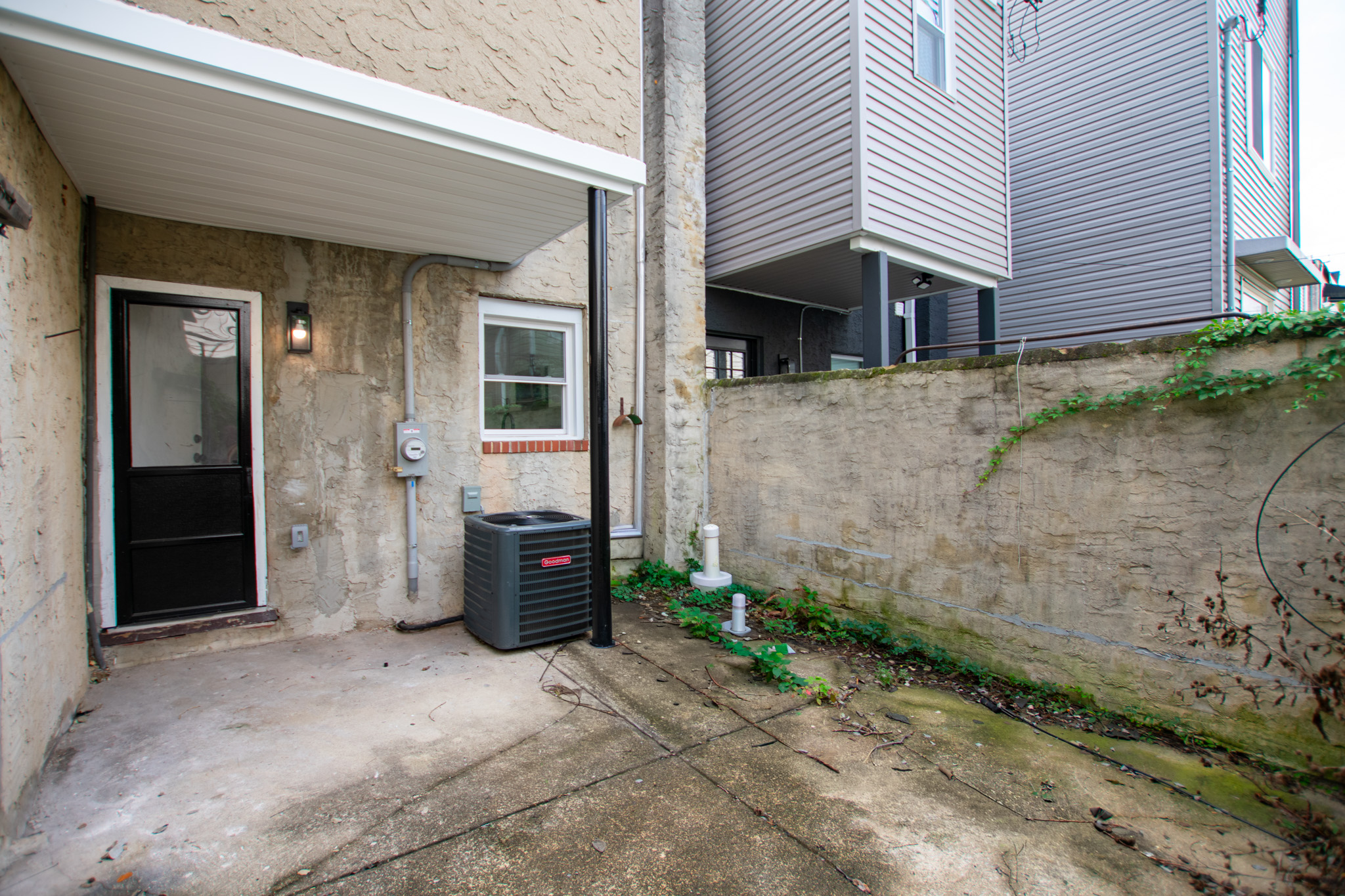 1542_S_Bambrey_St_-20